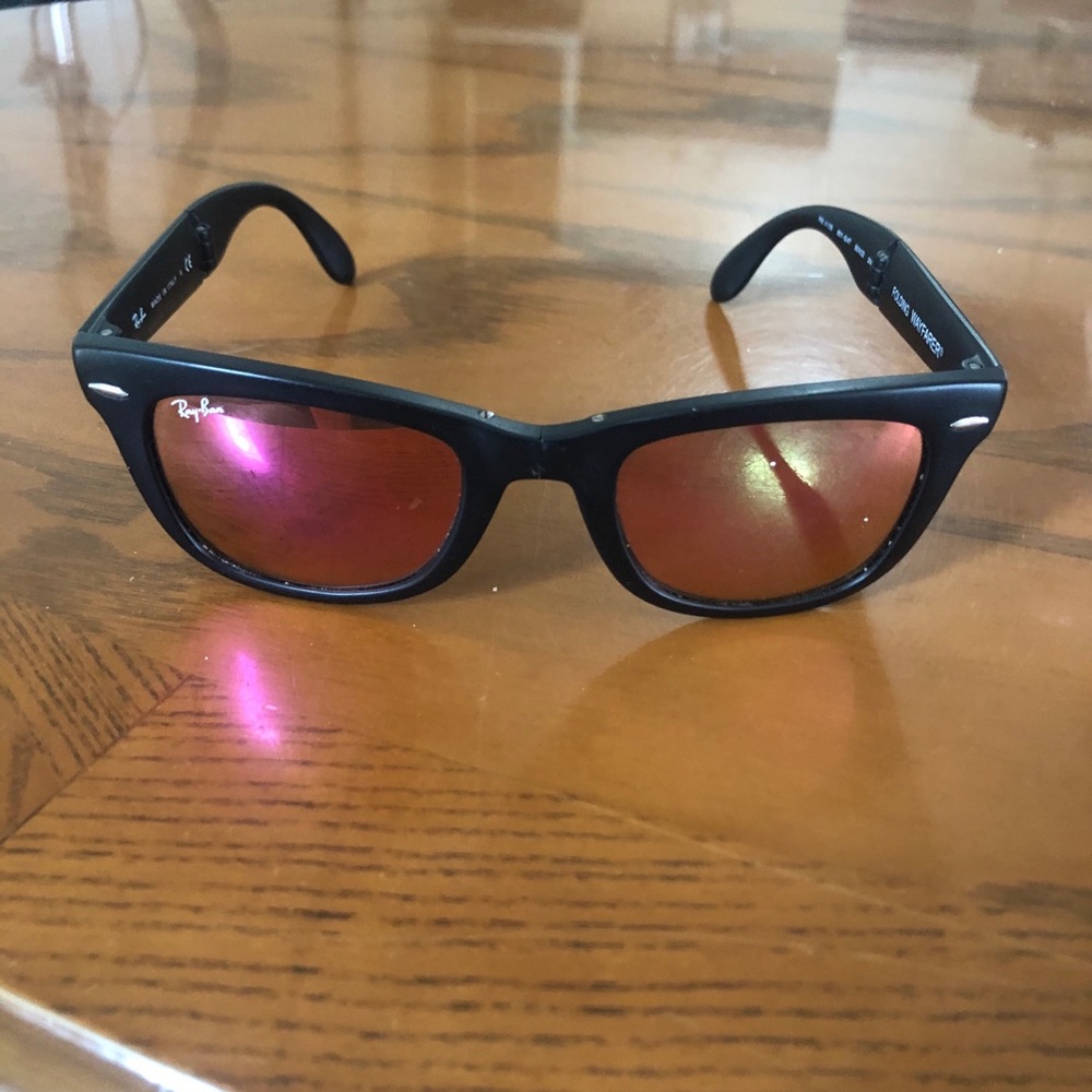 Folding Ray-Bans Wayfarer